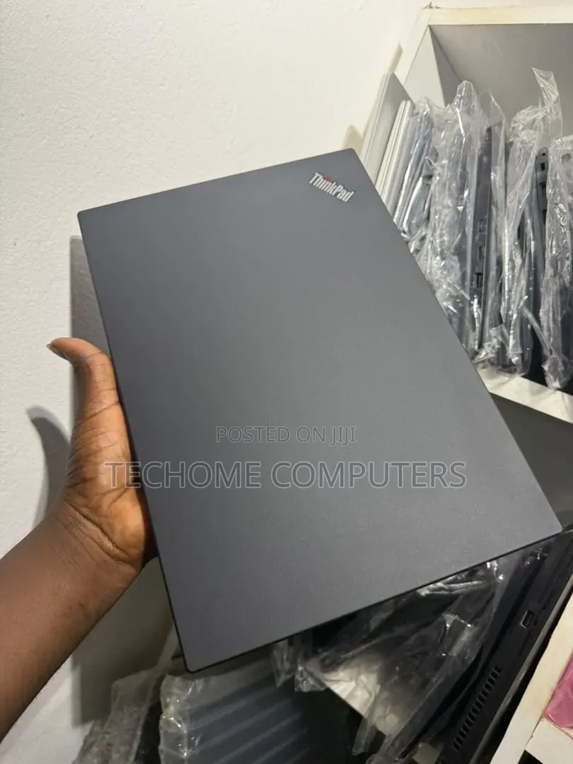 Laptop Lenovo ThinkPad P14s 16GB Intel Core i7 SSD 256GB