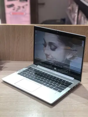 Laptop HP ProBook 430 G7 8GB Intel Core i3 SSD 256GB