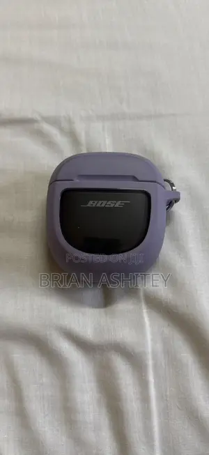 Bose Quiet Comfort Ultra Earbuds With Case .