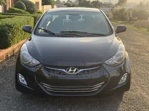 Hyundai Elantra 2013 Black