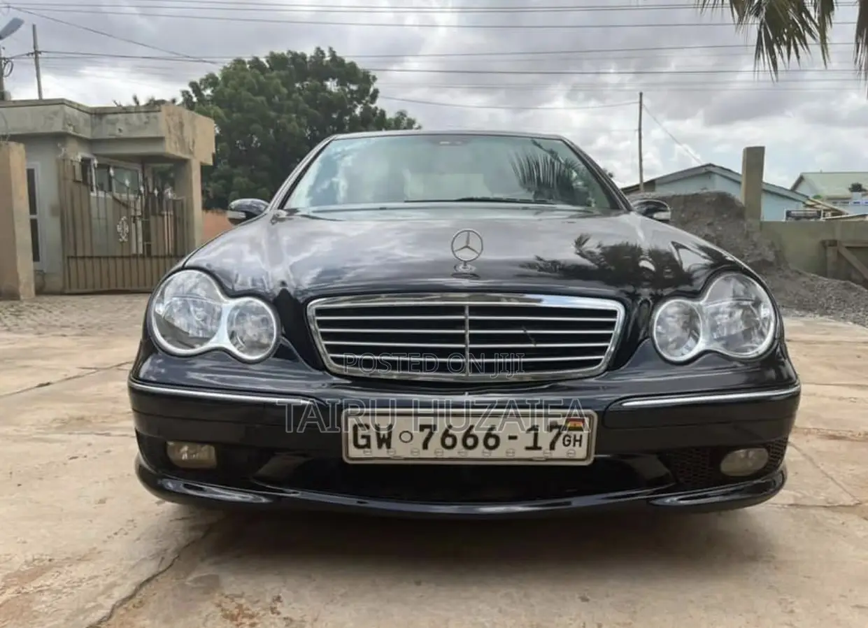Mercedes-Benz C250 2009 Black
