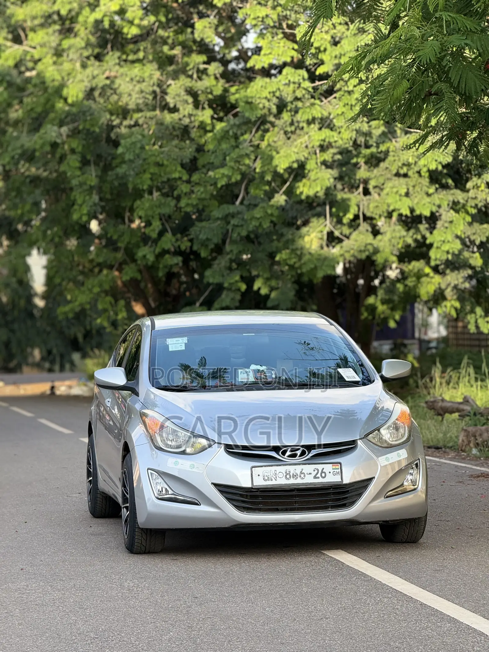 Hyundai Elantra Limited 4dr Sedan (1.8L 4cyl 6A) 2015 Silver