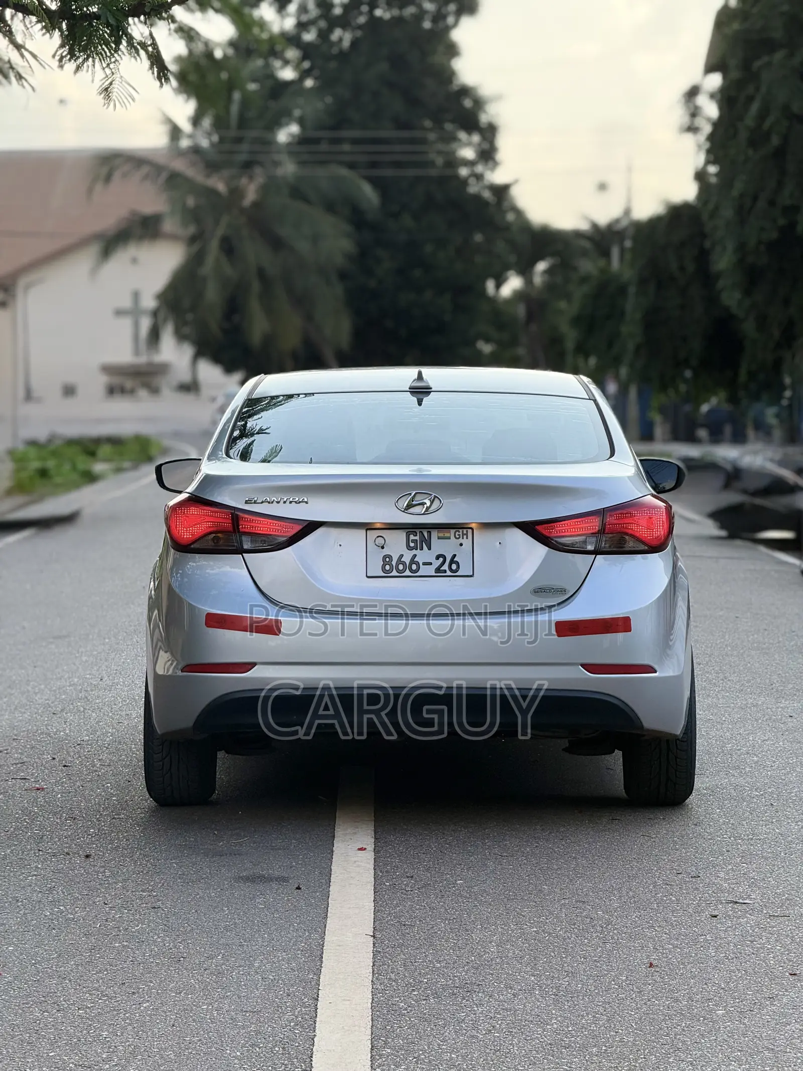Hyundai Elantra Limited 4dr Sedan (1.8L 4cyl 6A) 2015 Silver