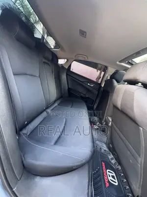 Honda Civic EX 4dr Sedan (2.0L 4cyl) 2017 Gray