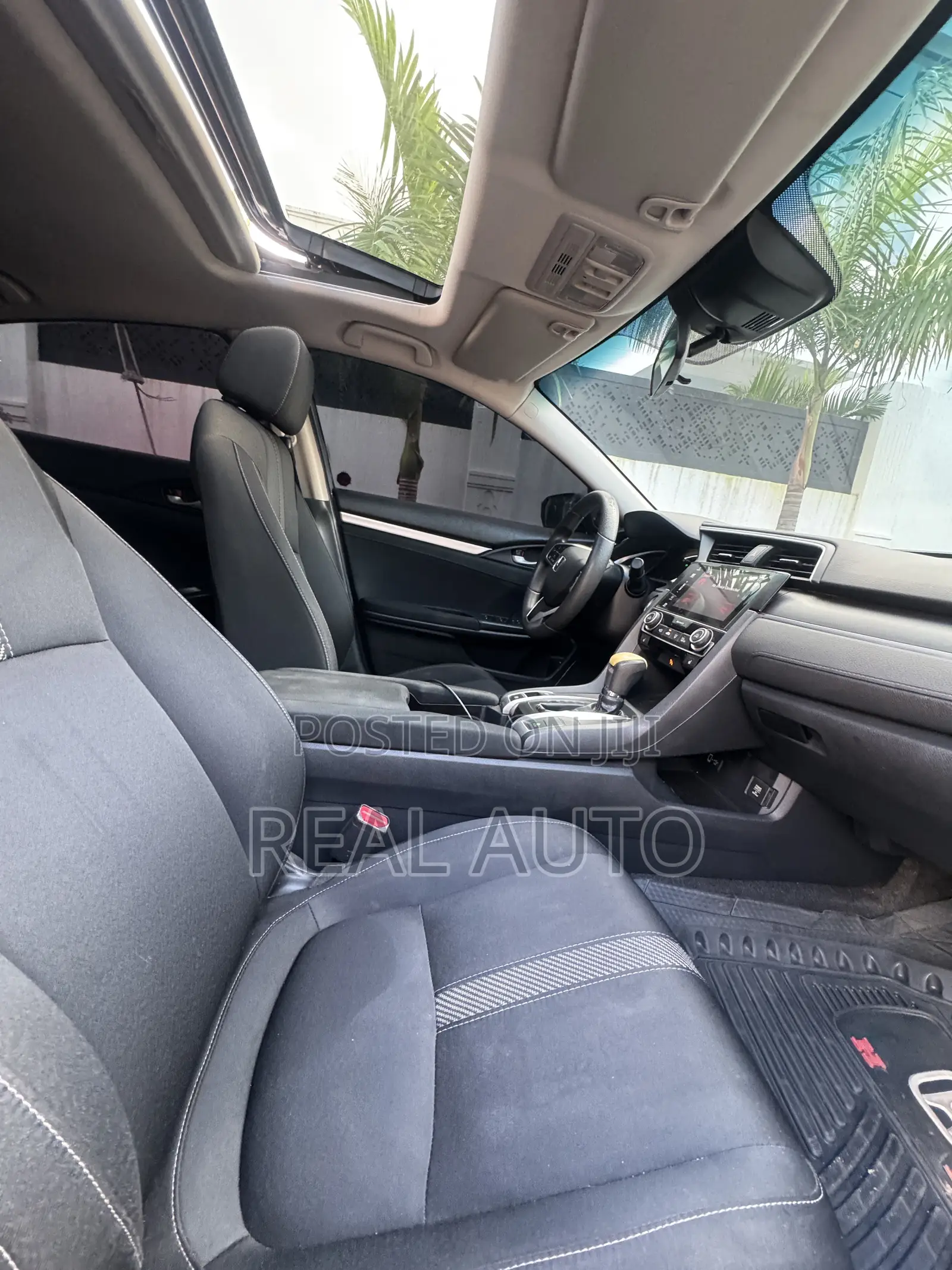Honda Civic EX 4dr Sedan (2.0L 4cyl) 2017 Gray