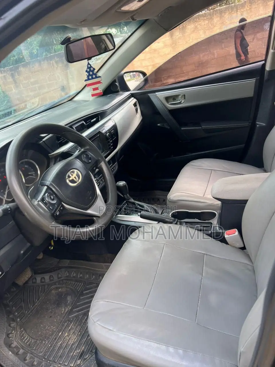 Toyota Corolla 2015 Black