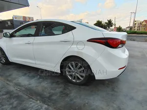 Hyundai Elantra Limited 4dr Sedan (1.8L 4cyl 6A) 2014 White