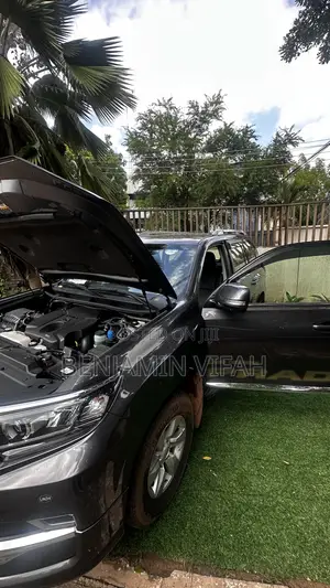 Toyota Land Cruiser Prado 2022 Gray