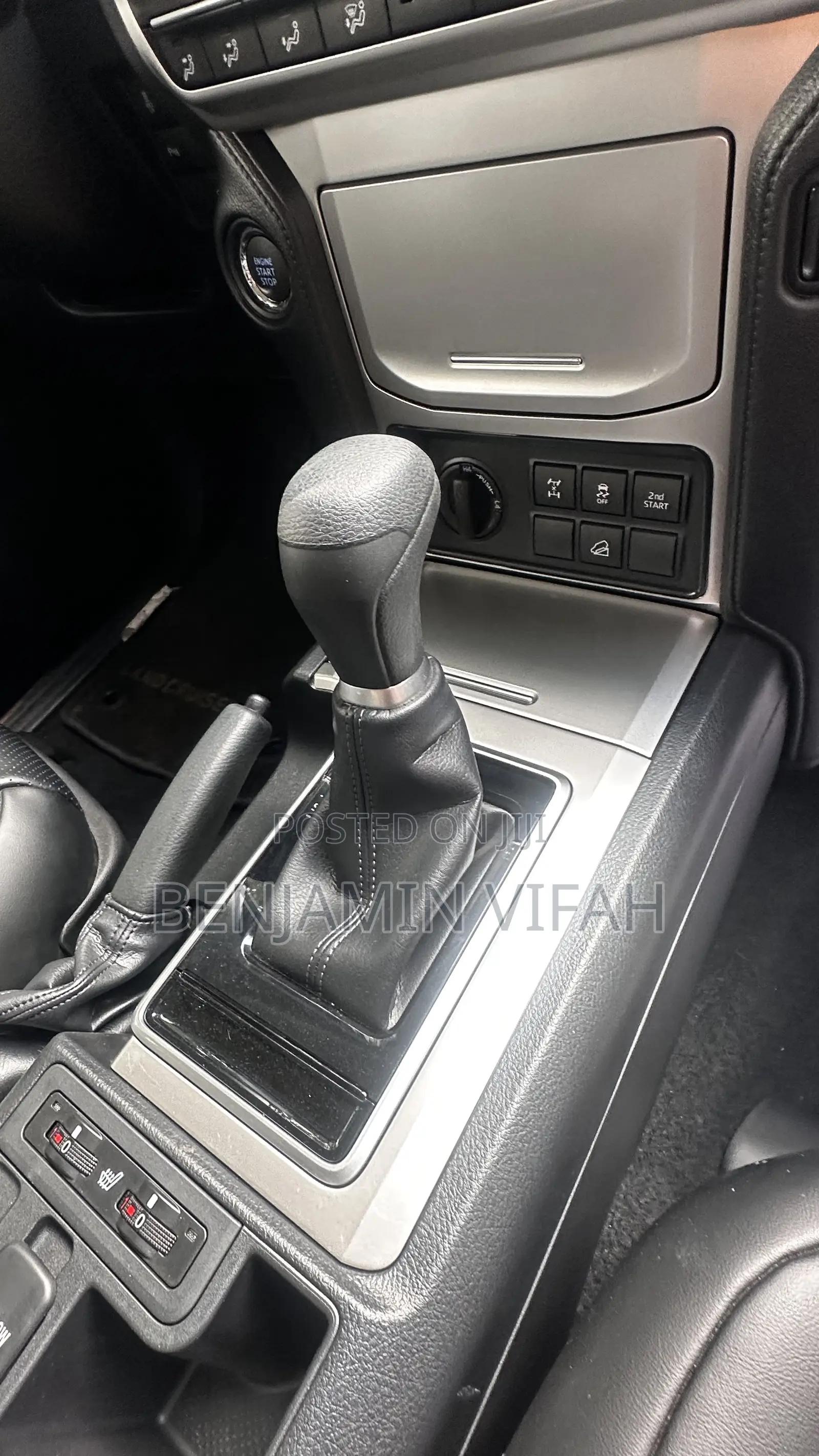 Toyota Land Cruiser Prado 2022 Gray