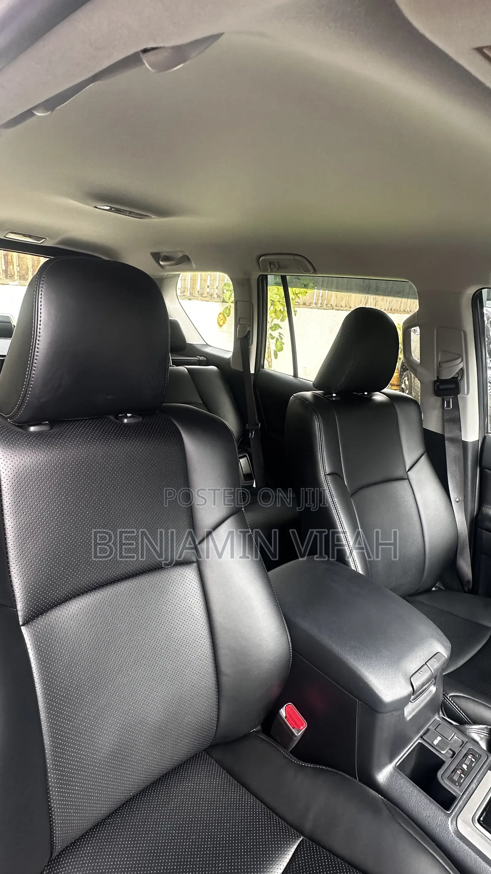Toyota Land Cruiser Prado 2022 Gray