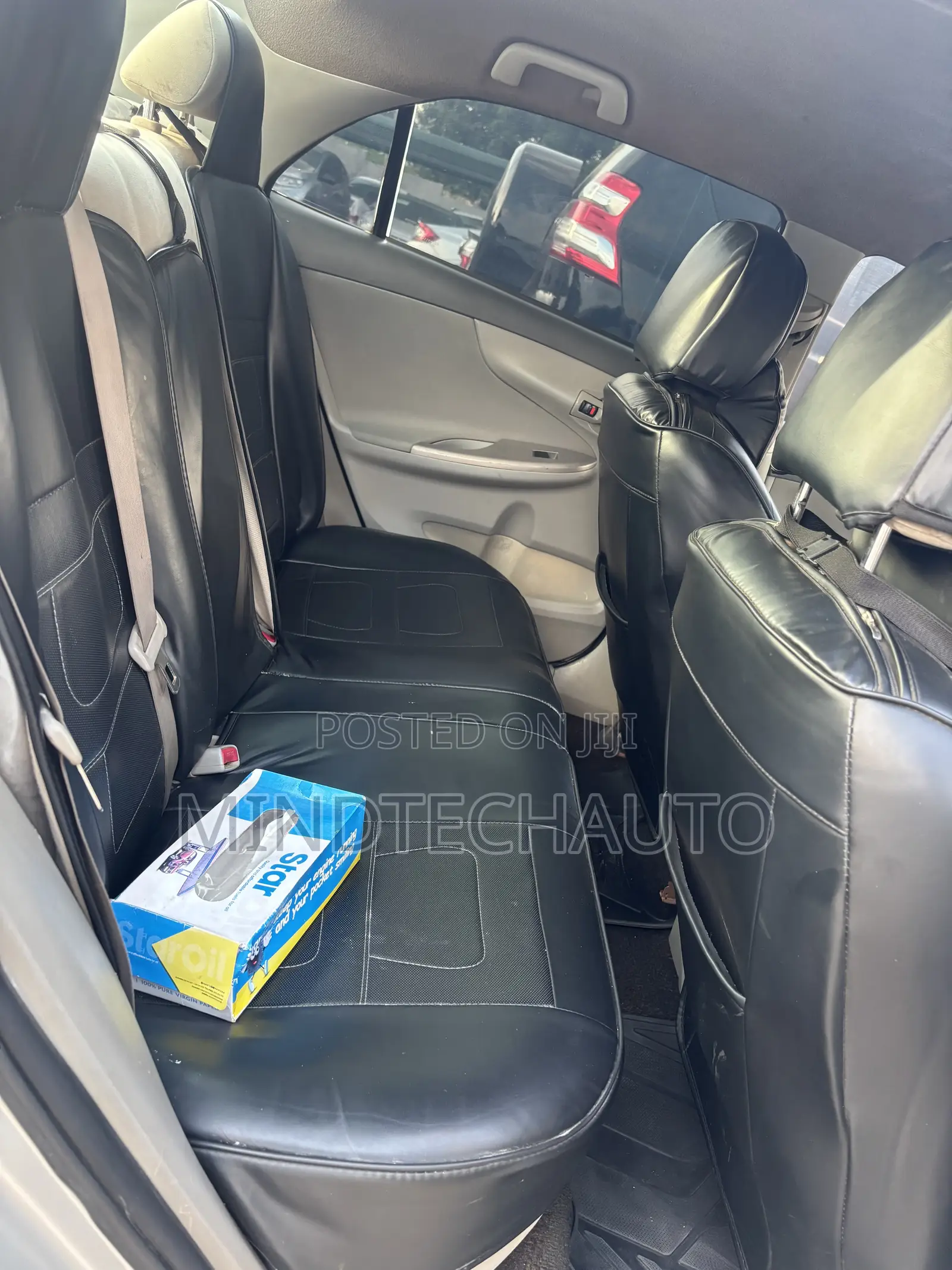 Toyota Corolla LE 4dr Sedan (1.8L 4 cyl 4A) 2009 Silver