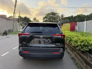 Toyota RAV4 LE AWD 2023 Black