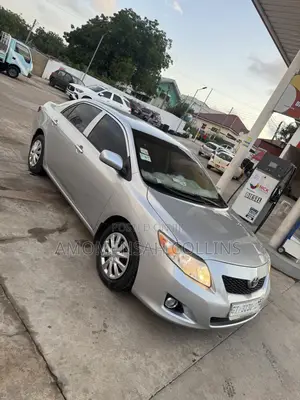 Toyota Corolla LE 4dr Sedan (1.8L 4 cyl 4A) 2009 Silver