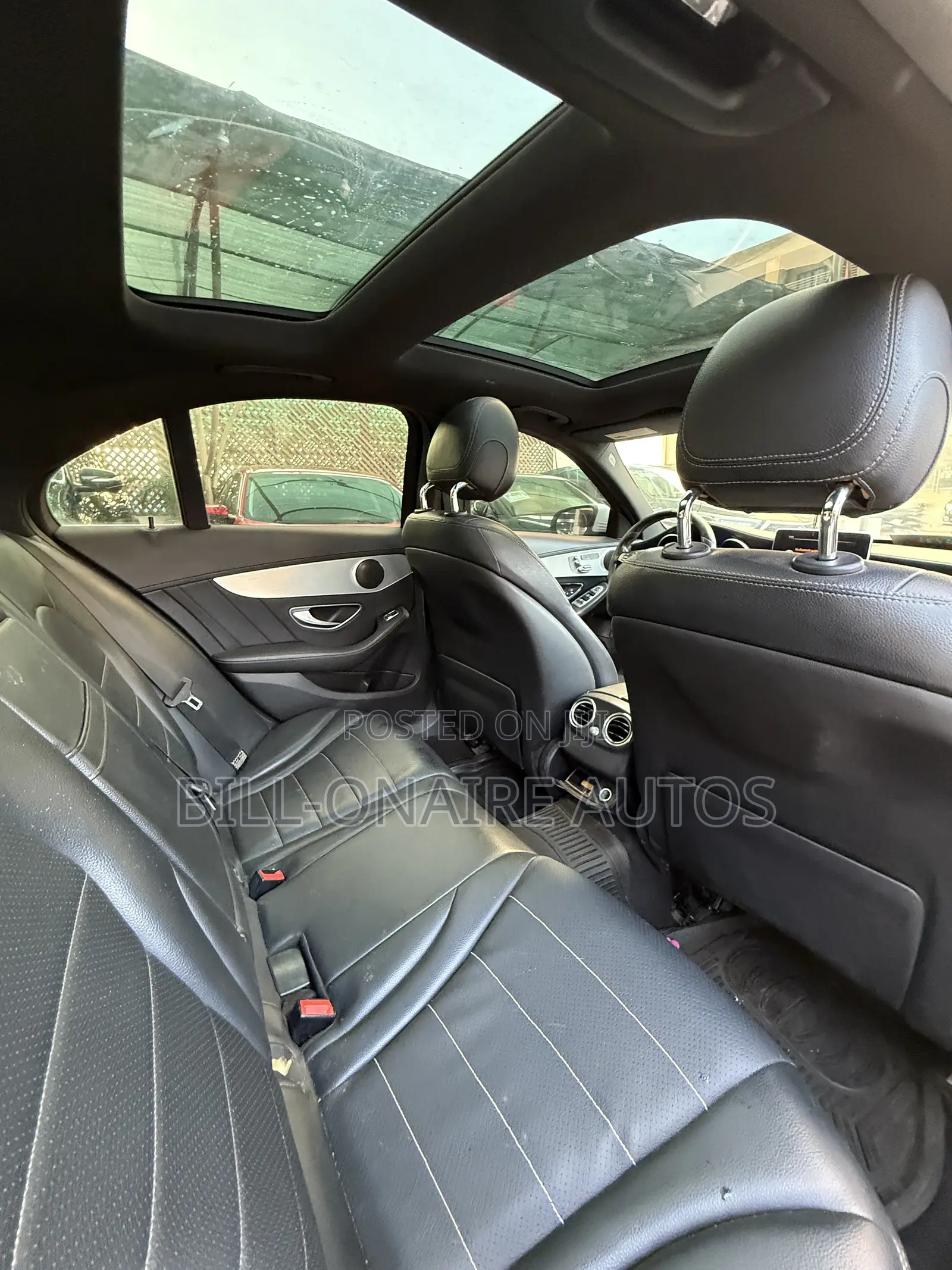 Mercedes-Benz C300 Luxury 4Matic Sedan AWD (2.0L 4cyl 7A) 2016 White