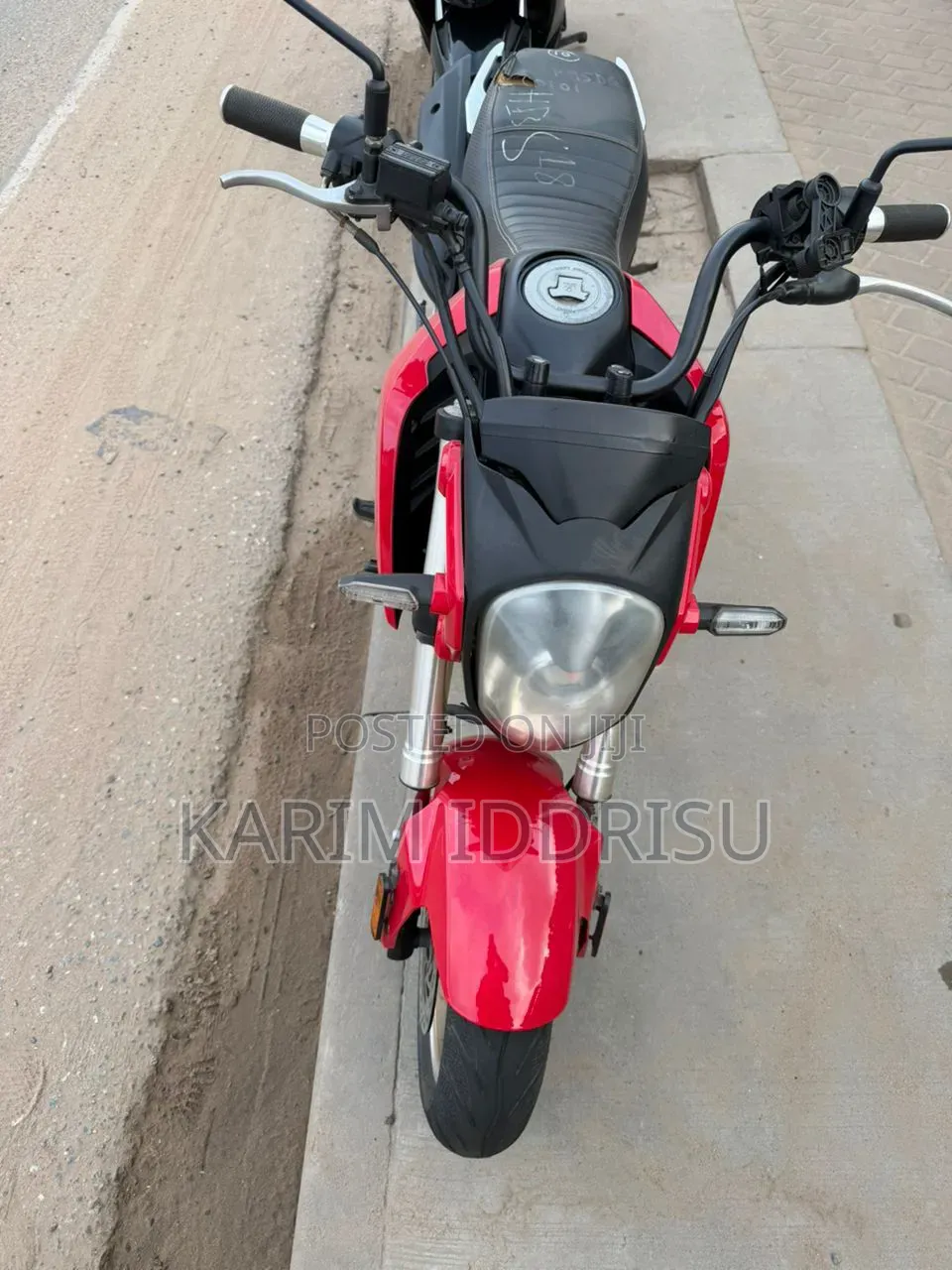 Honda 2010 Red