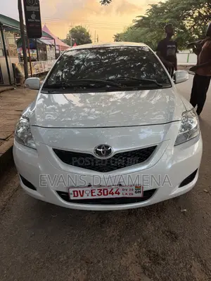 Toyota Belta 2011 White