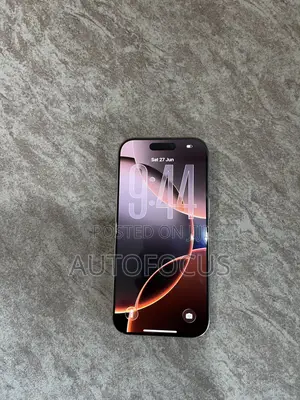 Apple iPhone 16 Pro 128 GB Gold