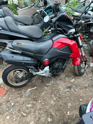 Honda 2010 Red