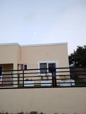 Furnished 3bdrm Apartment in Noble Estate, Sakumono for sale