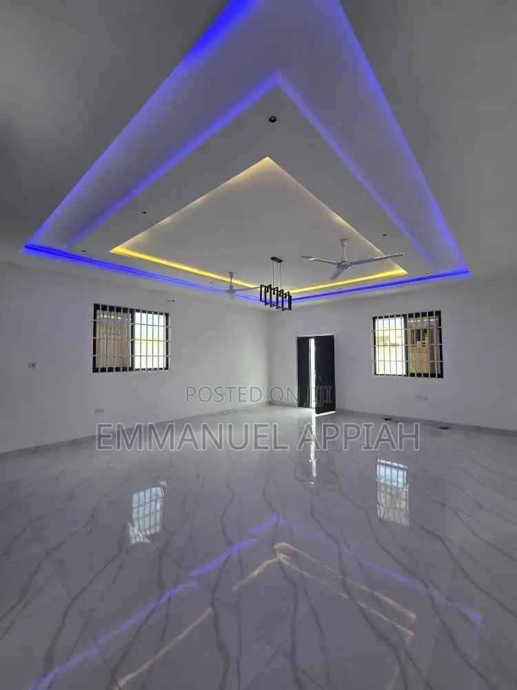 4bdrm House in Kasoa Chrispo for sale