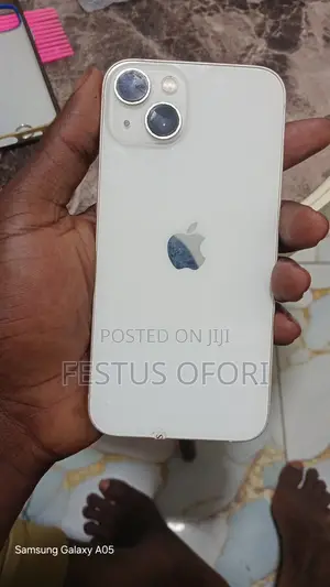 Apple iPhone 13 128 GB White