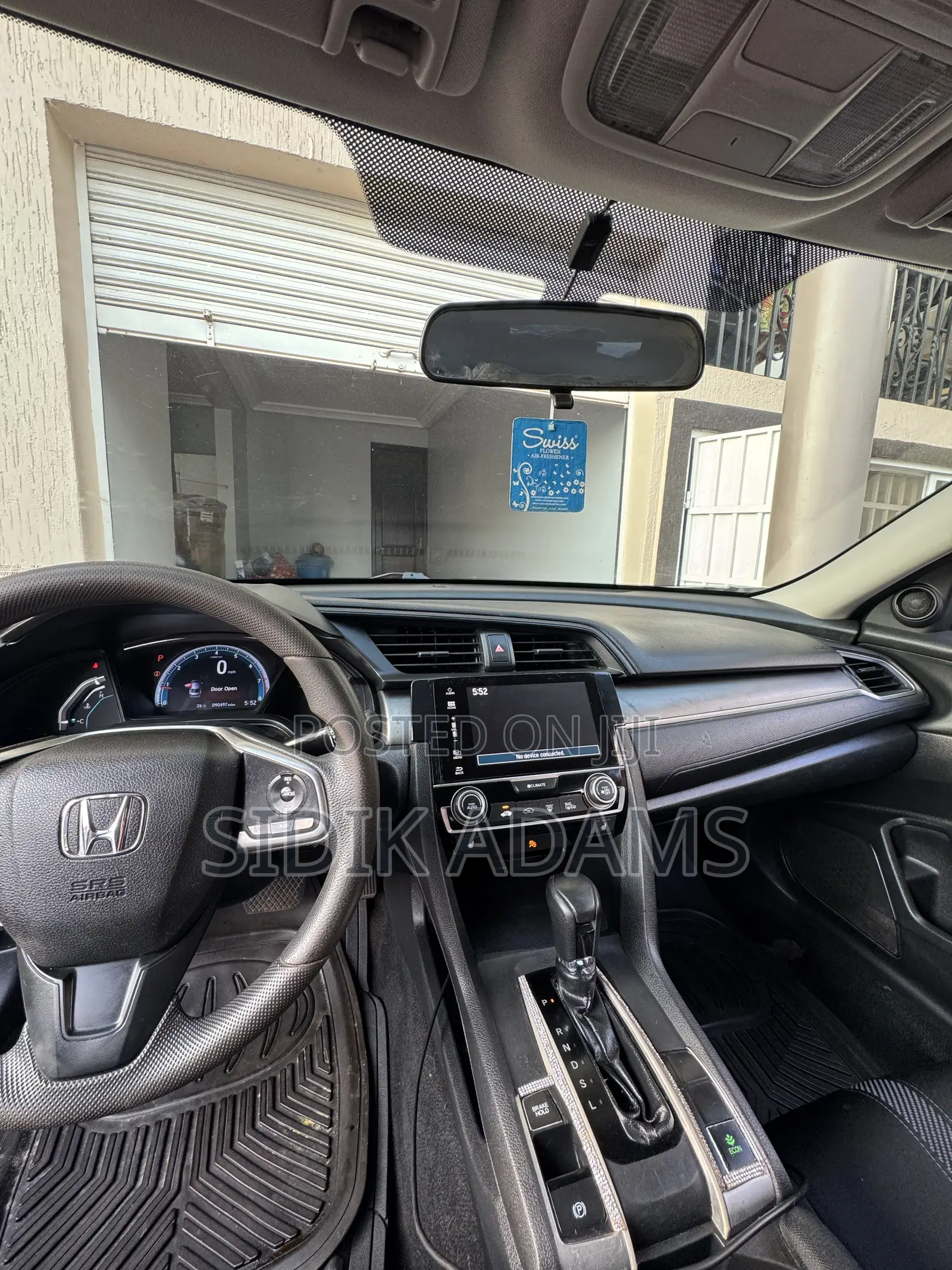 Honda Civic LX 4dr Sedan (2.0L 4cyl) 2016 White