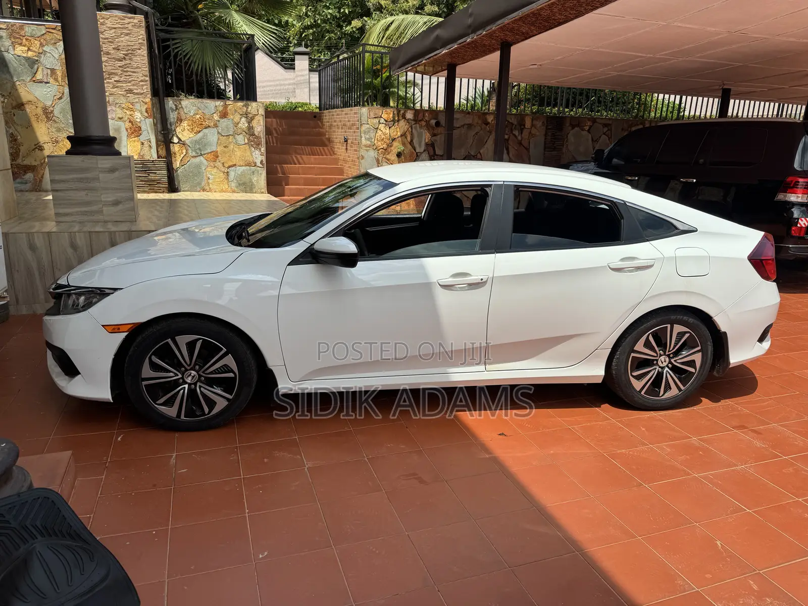 Honda Civic LX 4dr Sedan (2.0L 4cyl) 2016 White