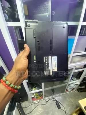 Laptop Samsung P580 4GB Intel Pentium HDD 320GB