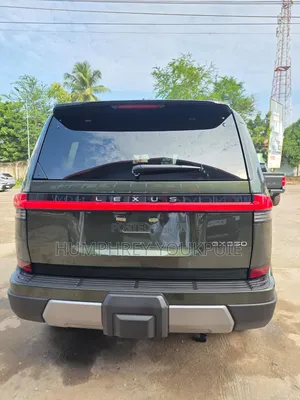 New Lexus GX 2025 Green