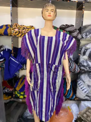 Ladies Smock Wear Available at Cool Rates
