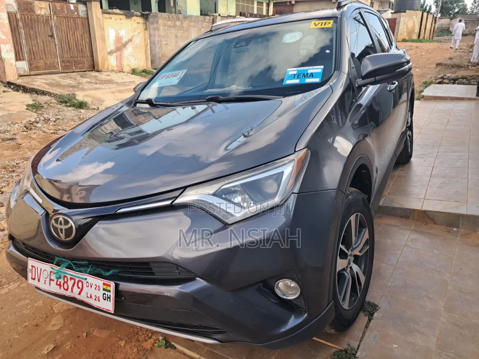 Toyota RAV4 2017 Gray