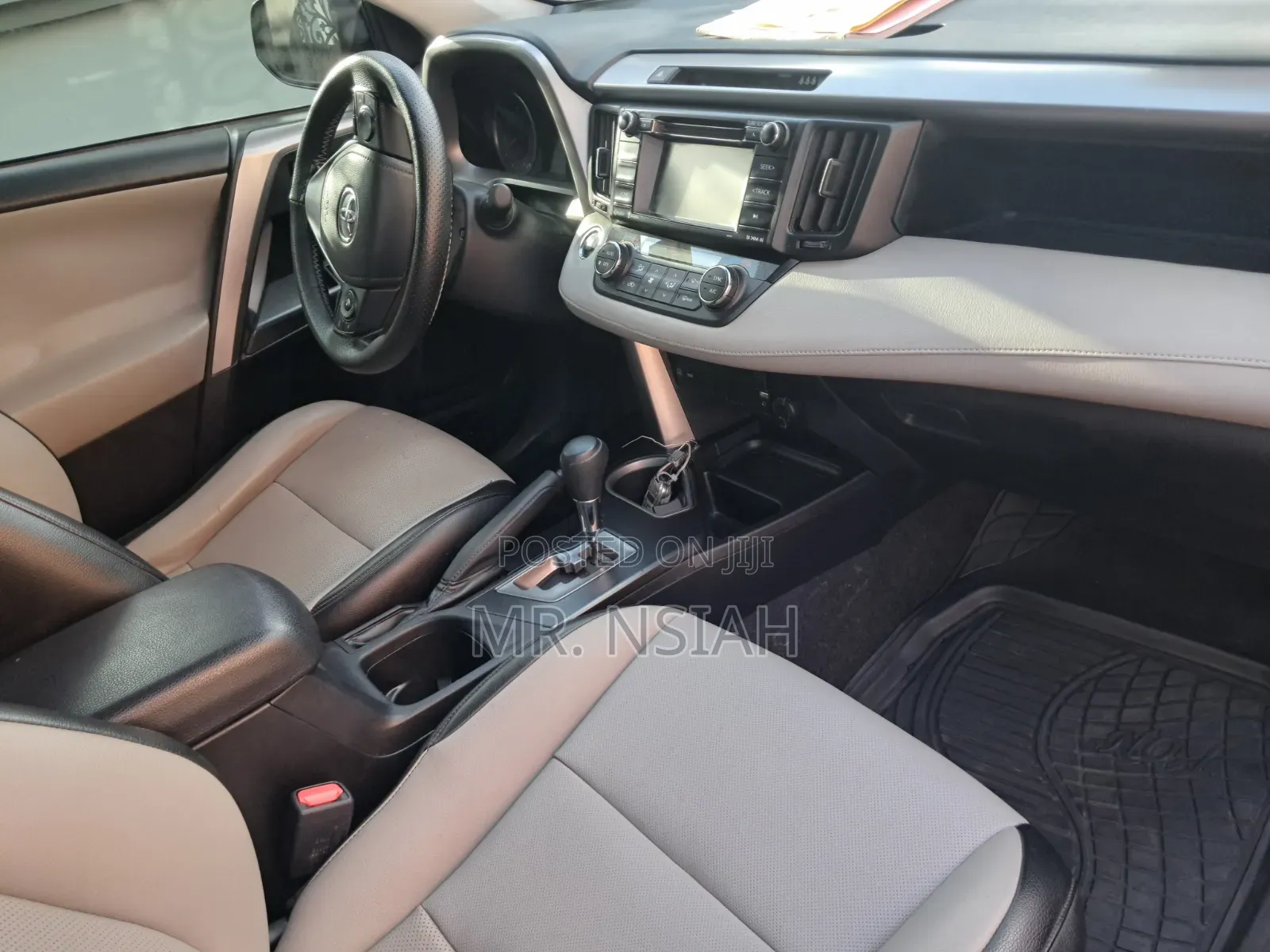 Toyota RAV4 2017 Gray