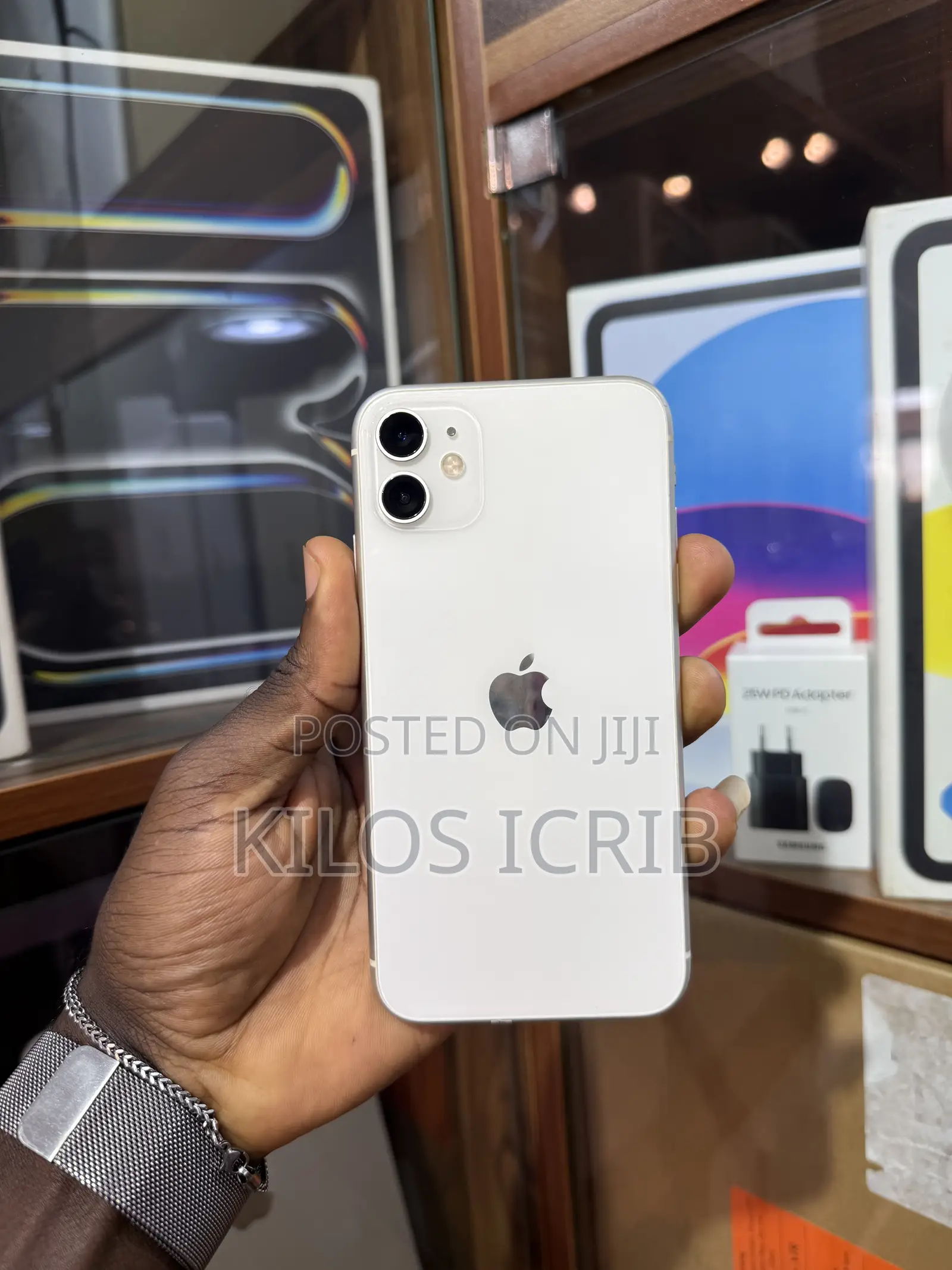 Apple iPhone 11 64 GB White