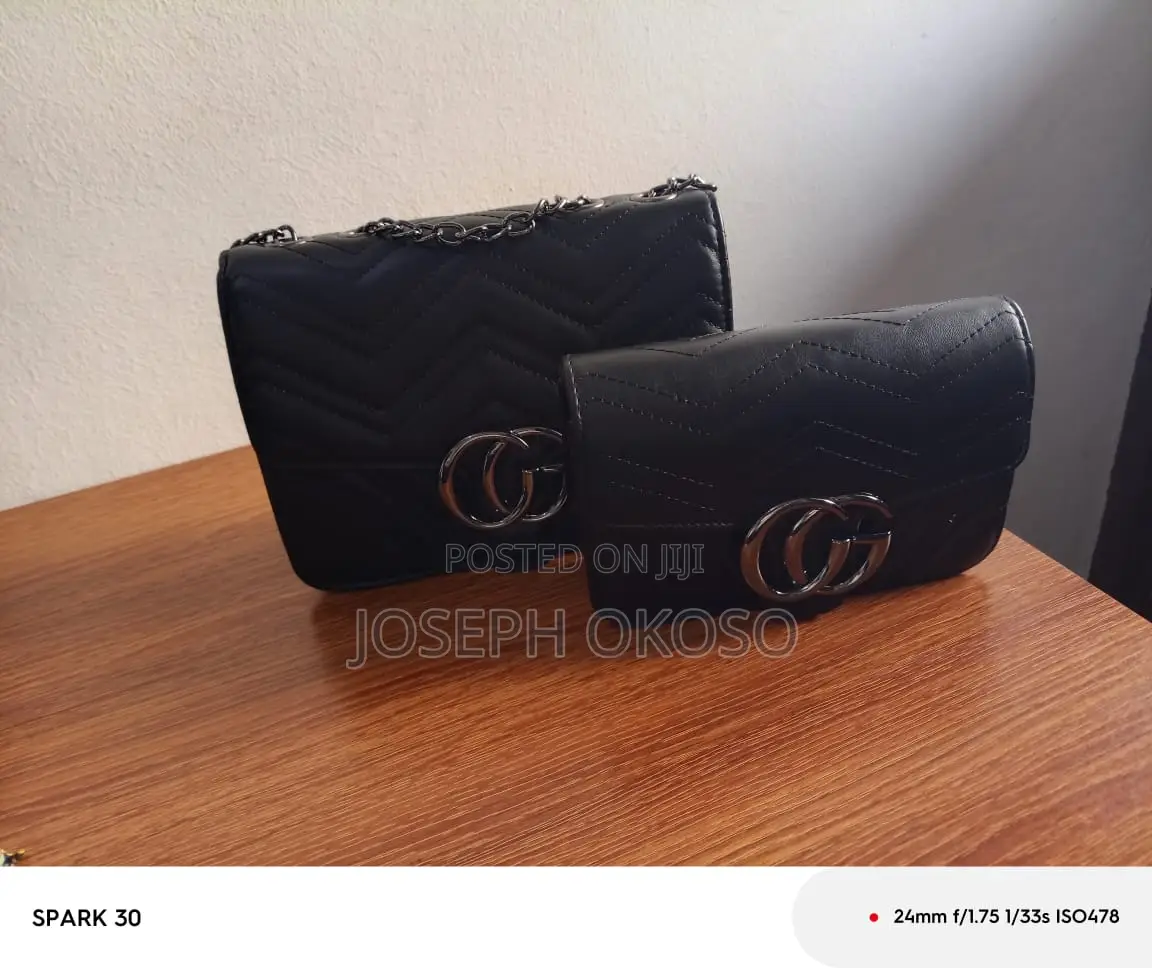Lady's Hand Bag For Sale