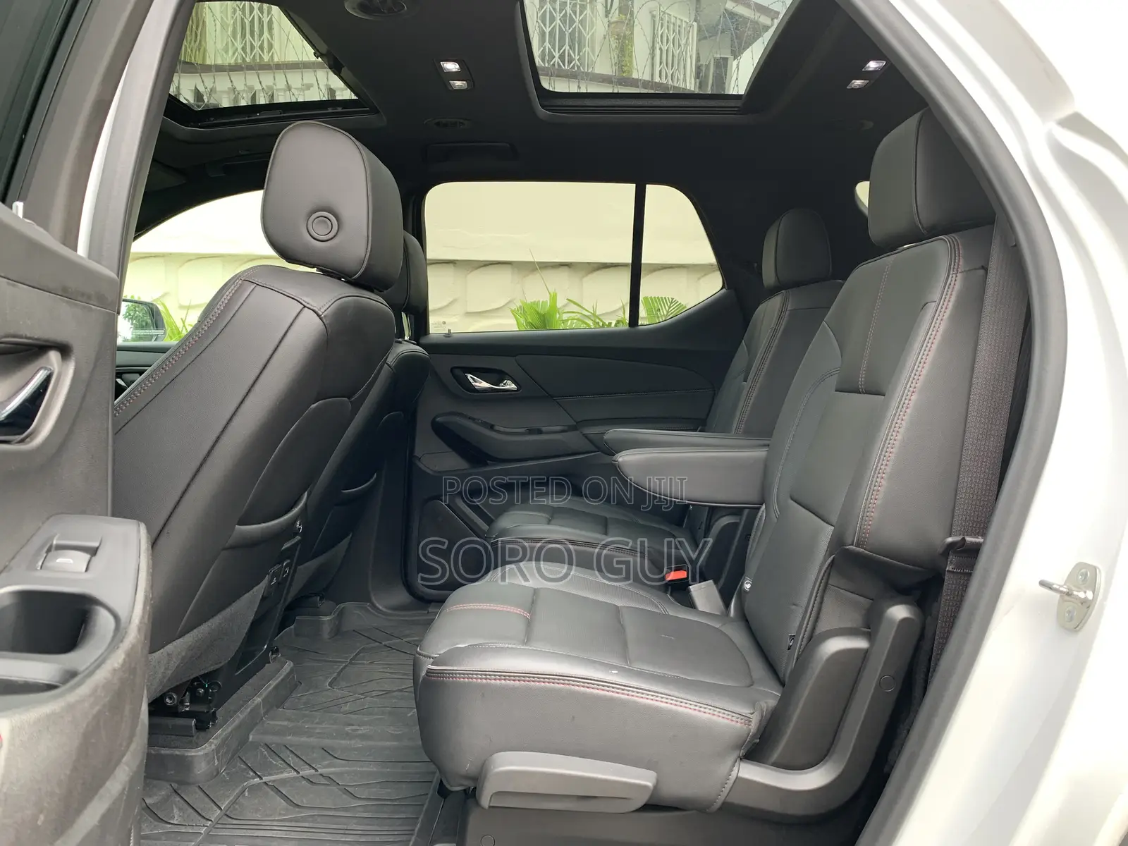 Chevrolet Traverse 2024 White