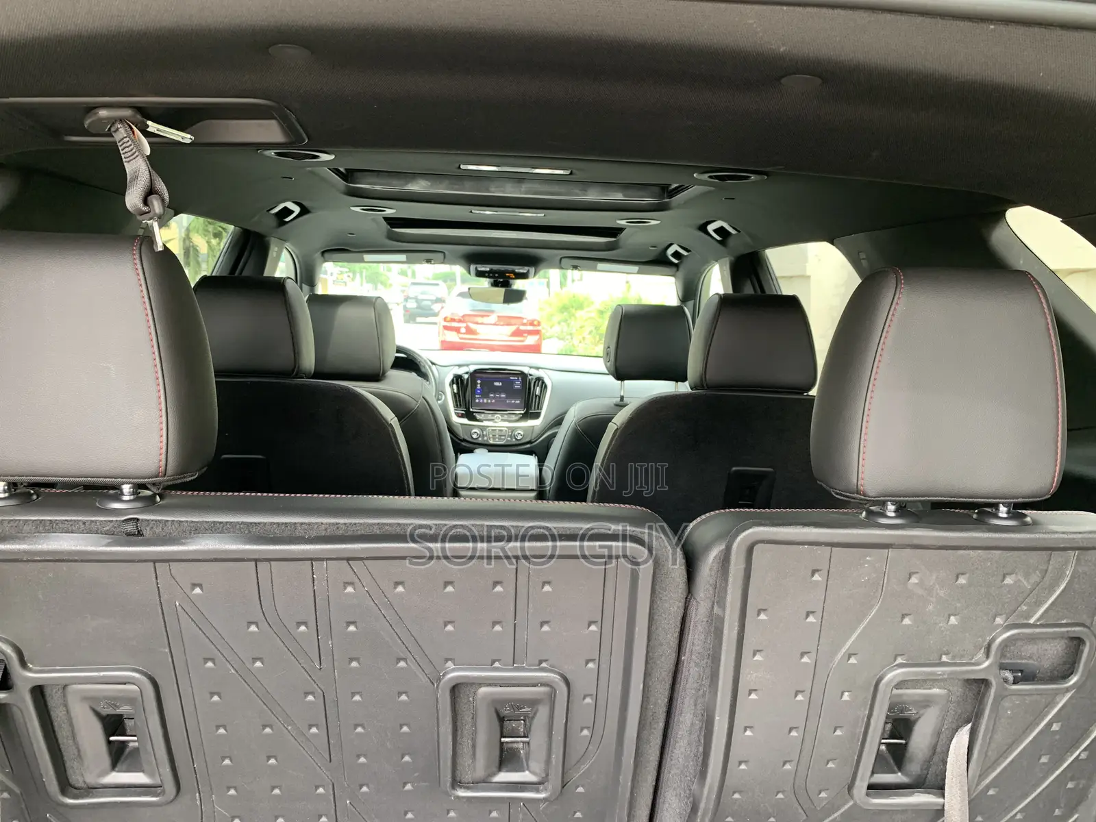 Chevrolet Traverse 2024 White