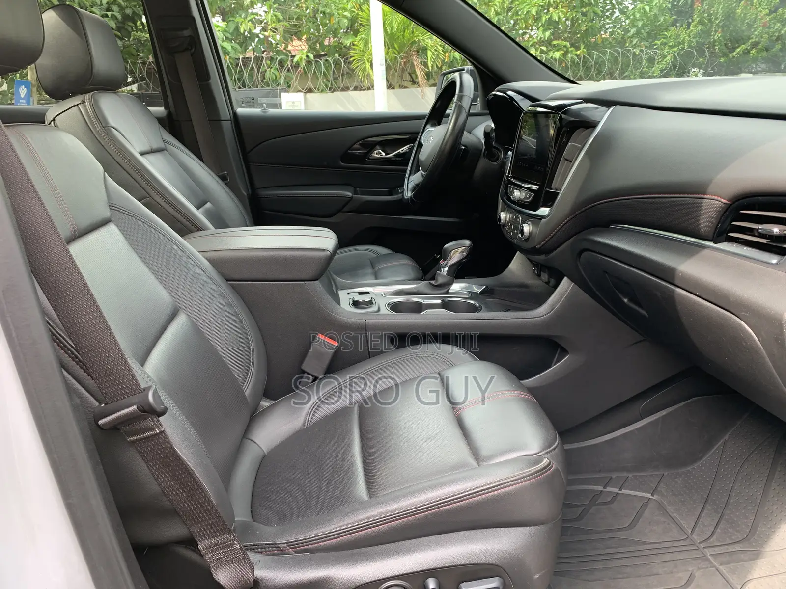 Chevrolet Traverse 2024 White