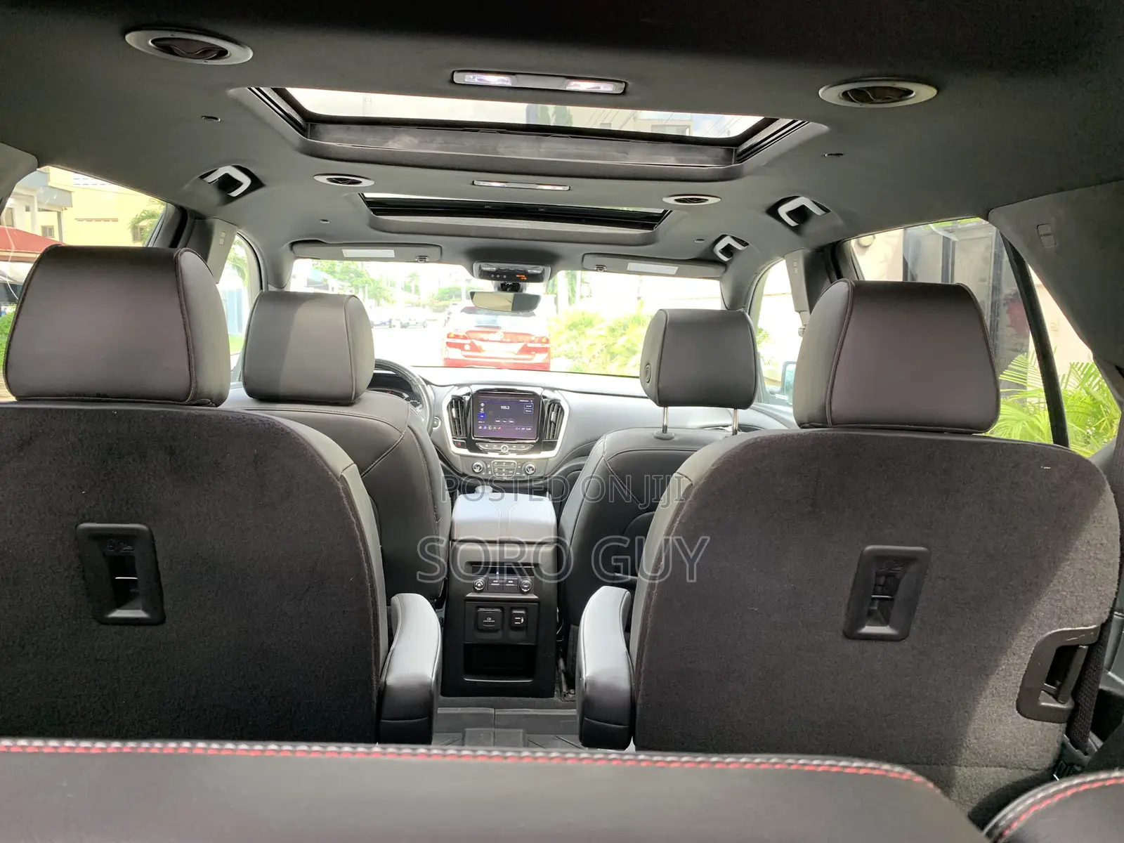 Chevrolet Traverse 2024 White