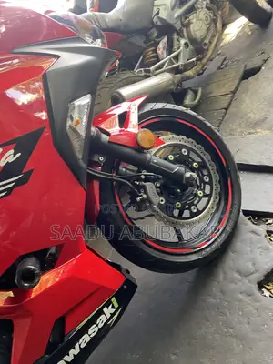 Kawasaki Ninja 400 2021 Red