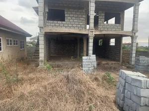 4bdrm Bungalow in Savana, Tema Metropolitan for sale