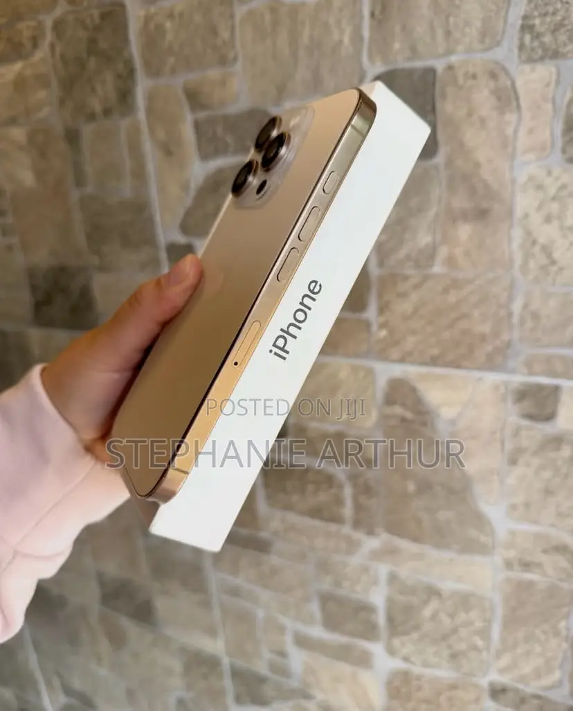 Apple iPhone 16 Pro 256 GB Gold