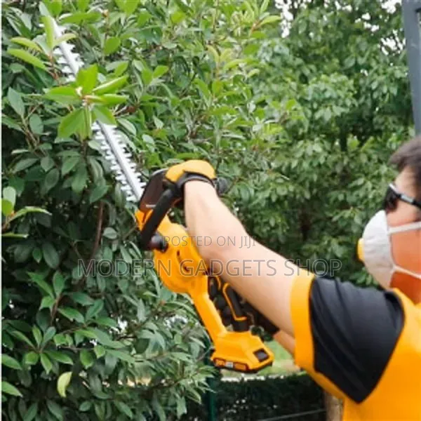 Ingco Cordless Hedge Trimmer – Professional Garden Bush Cutting Tool