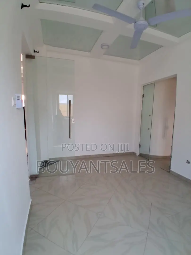 2bdrm Apartment in Agbogba for rent