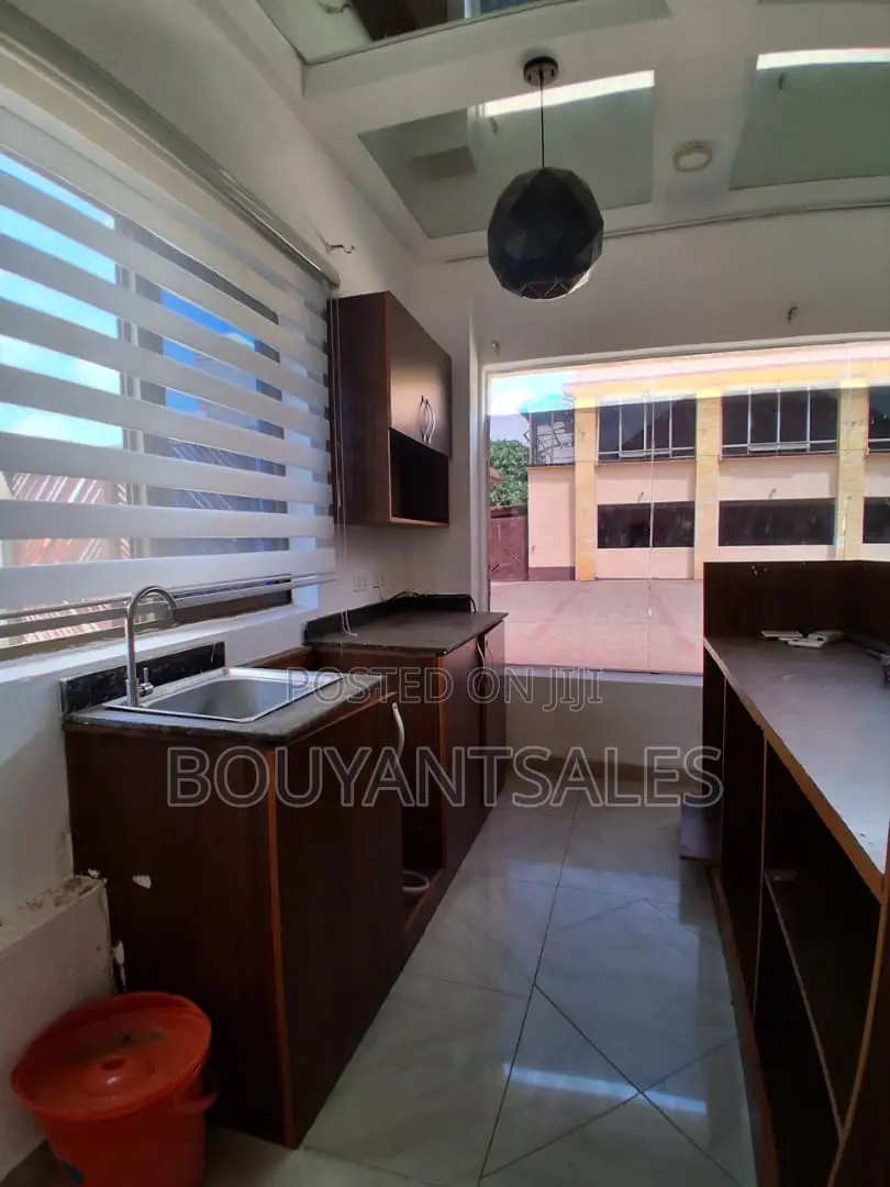 2bdrm Apartment in Agbogba for rent