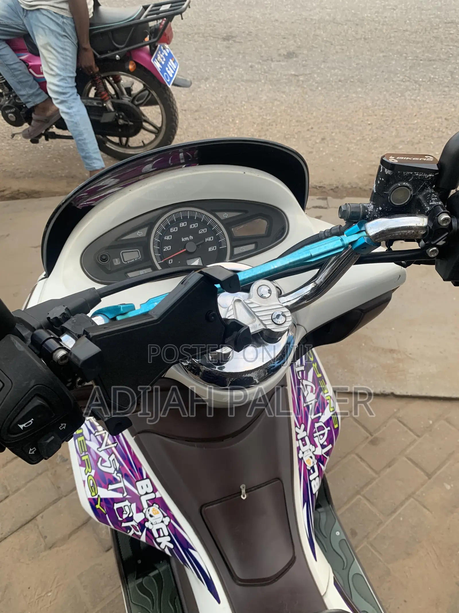 Honda 2023 White
