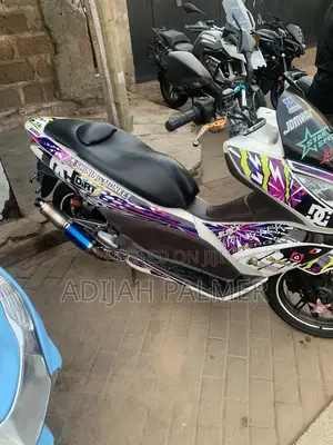 Honda 2023 White