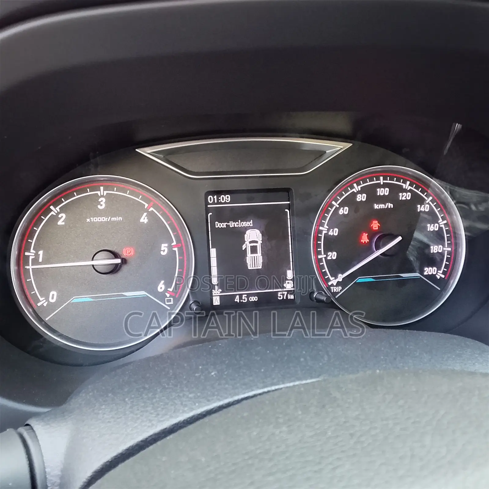 New Dongfeng Rich 6 2025 Gray