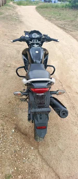 Honda CB 2022 Black
