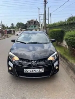 Toyota Corolla 2015 Black