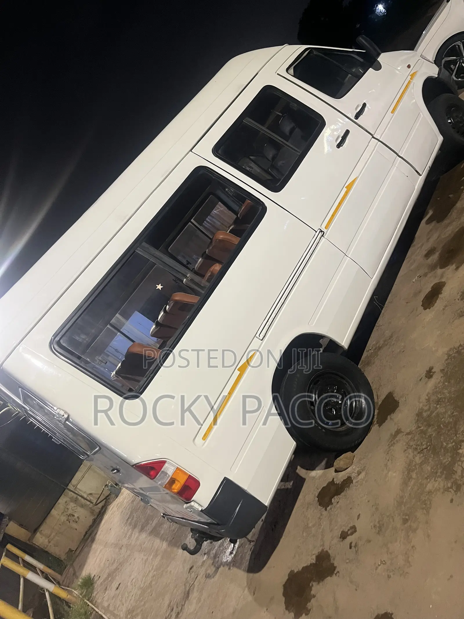 Mercedes-Benz Sprinter 2010 White